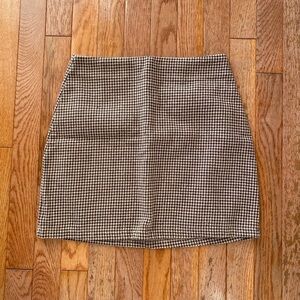brown black and white houndstooth gingham print mini skirt